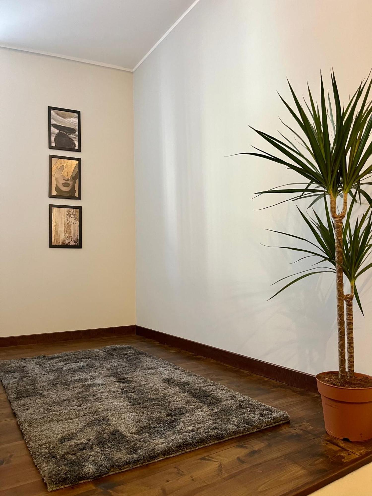 Residenza Elegante - A 5 Fermate Dal Duomo Villa มิลาน ภายนอก รูปภาพ